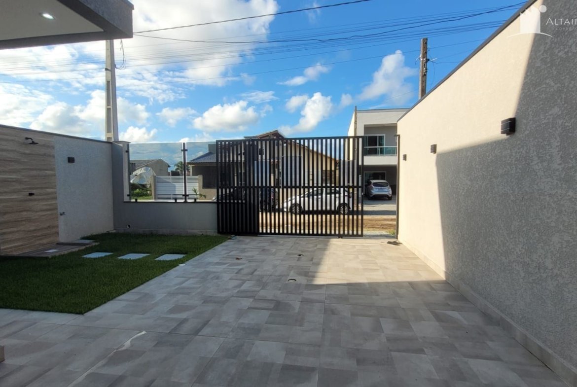 Foto 4 de Casa à Venda em Itapoá SC - Bairro Paese - Altair Mansur Imóveis