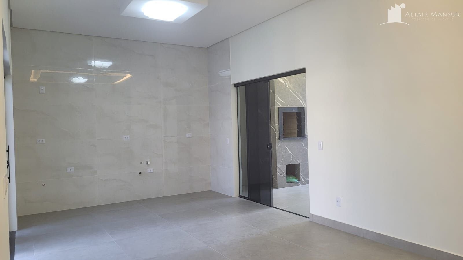 Casa à Venda em Itapoá SC – Paese – Foto 6 | Altair Mansur Imóveis Foto 6 de Casa à Venda em Itapoá SC - Bairro Paese - Altair Mansur Imóveis