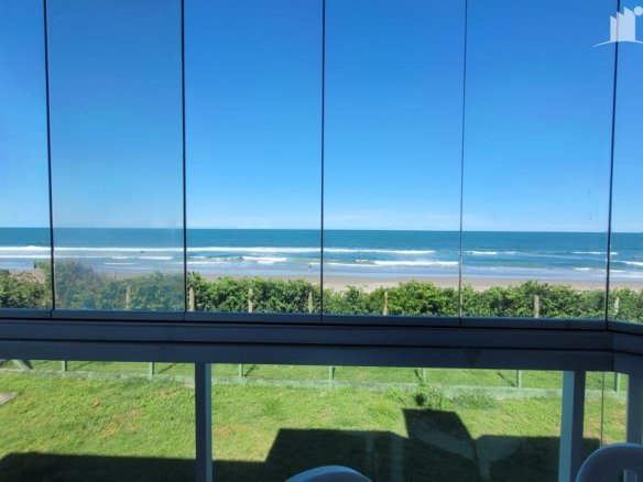 Foto 1 de Apartamento à Venda em Itapoá SC - Bairro Paese - Altair Mansur Imóveis
