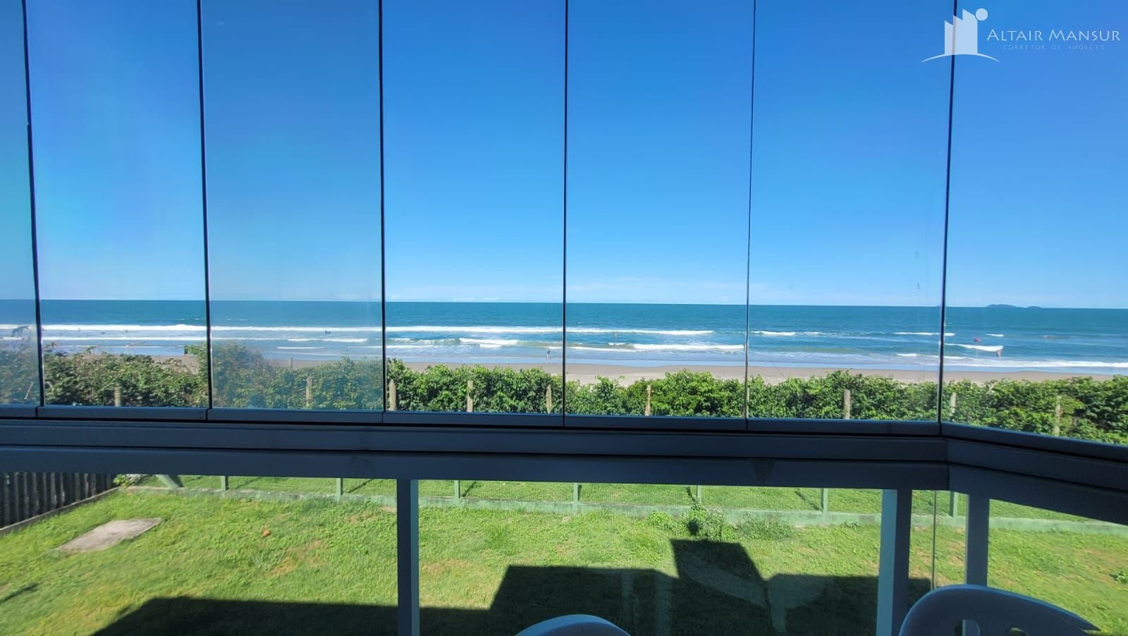 Foto 1 de Apartamento à Venda em Itapoá SC - Bairro Paese - Altair Mansur Imóveis