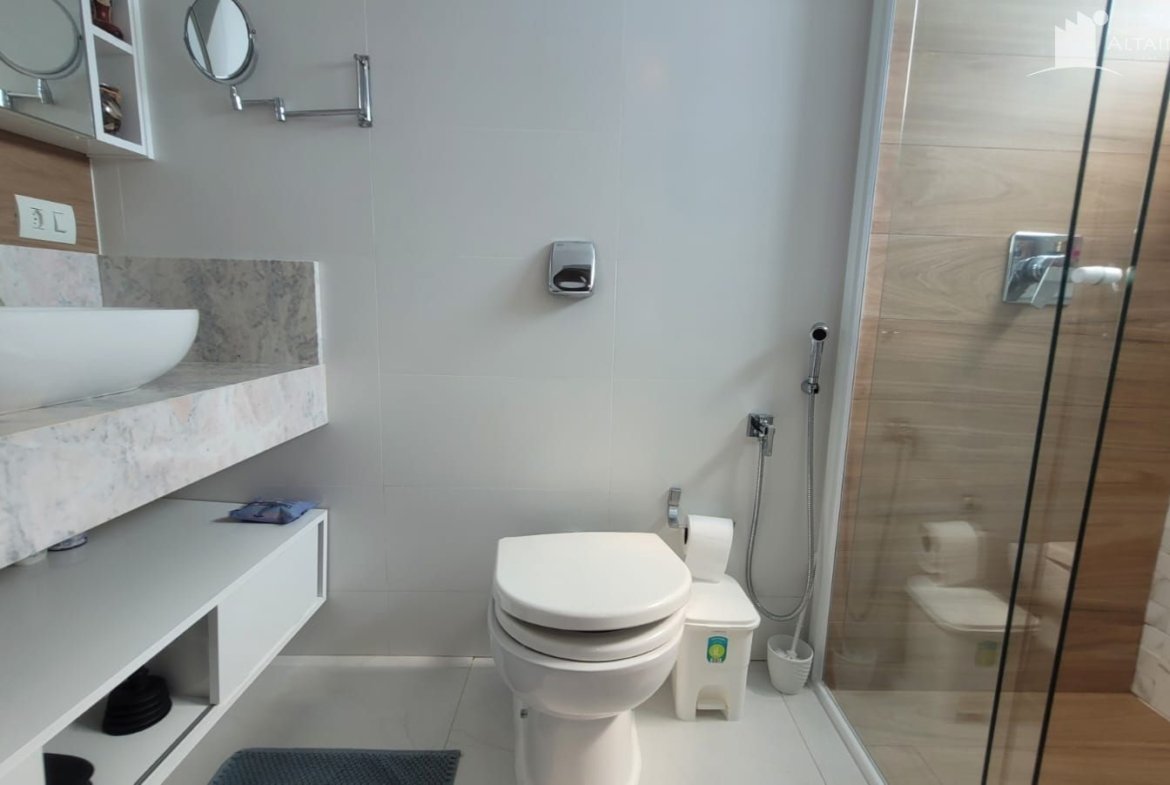 Apartamento frente mar