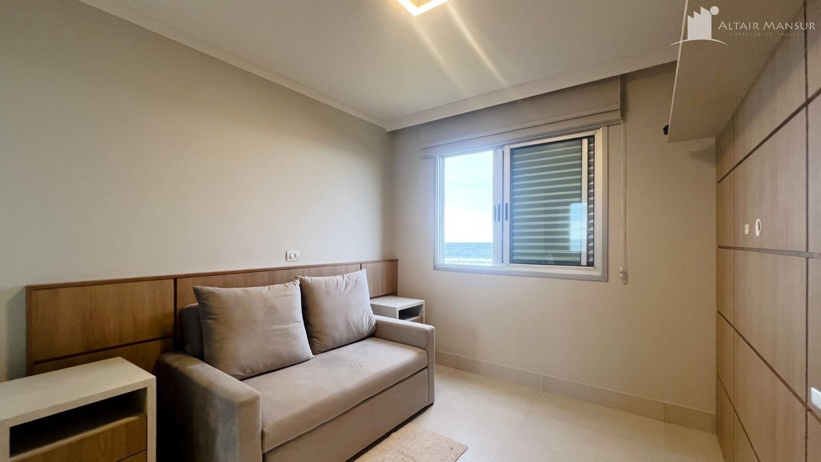 Apartamento frente mar