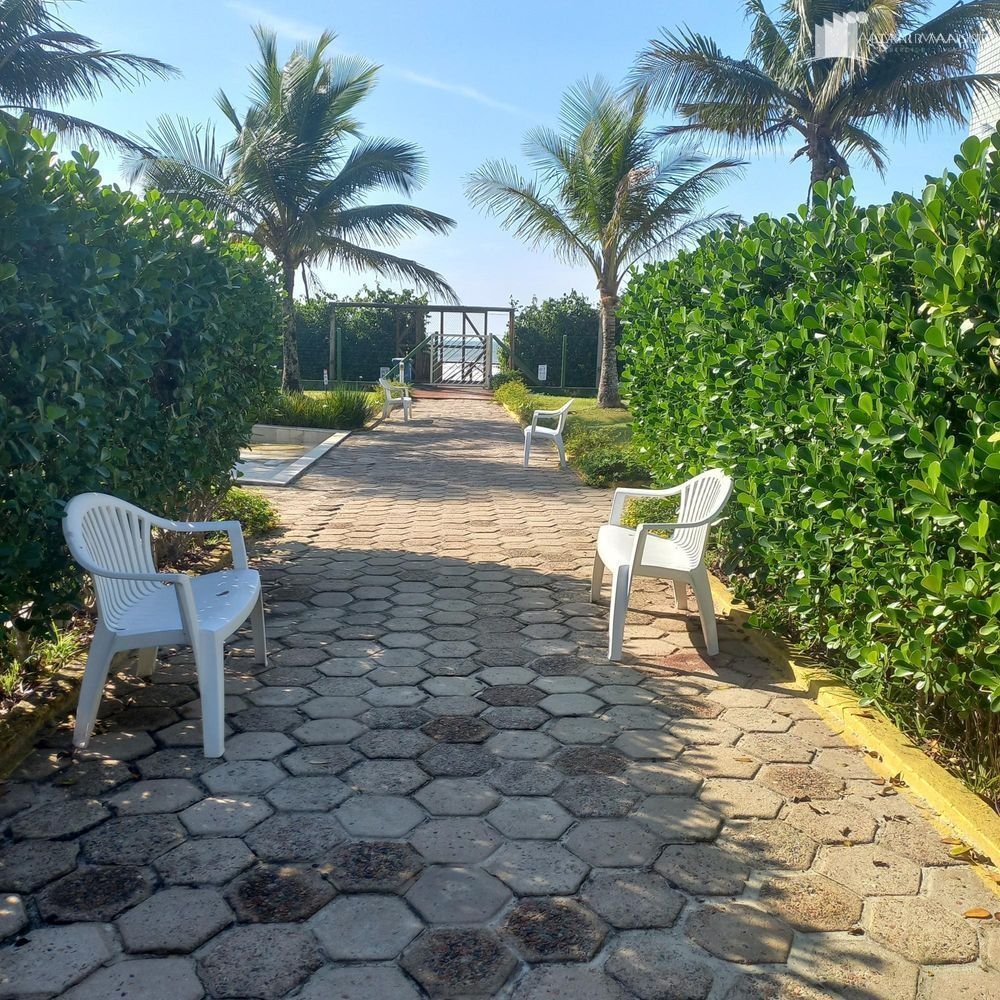 Apartamento frente mar