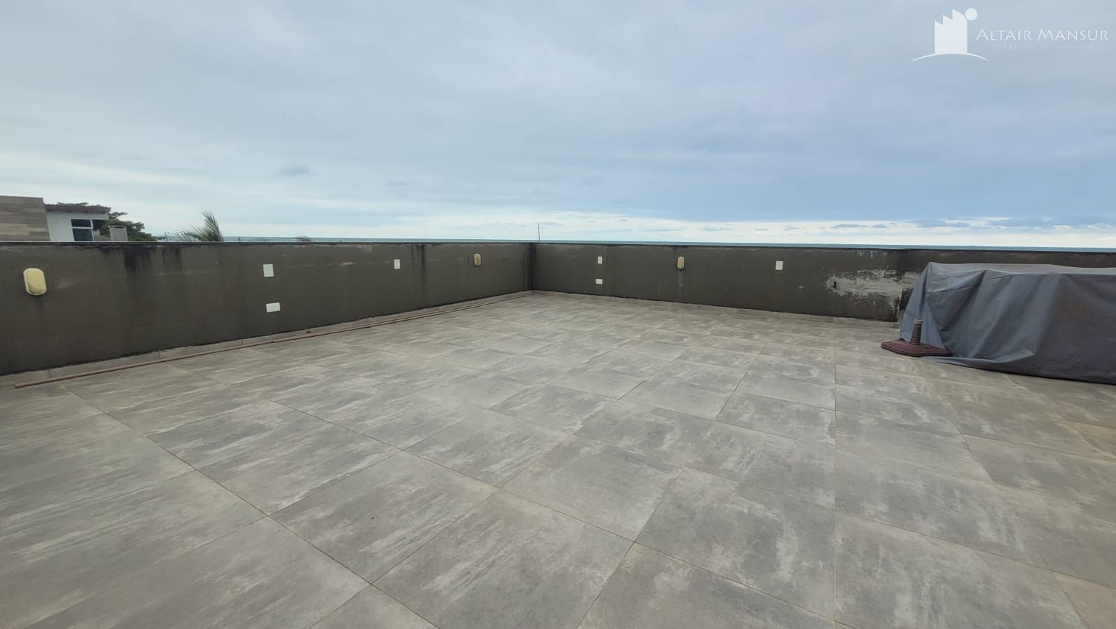 Apartamento frente mar