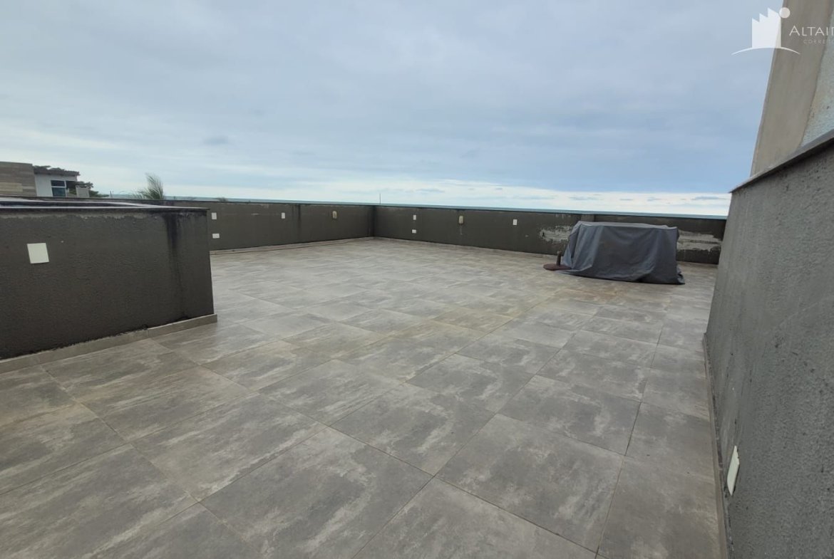 Apartamento frente mar