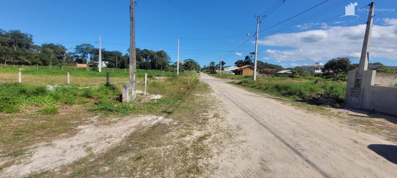 Foto 3 de Terreno à Venda em Itapoá SC - Bairro Centro - Altair Mansur Imóveis