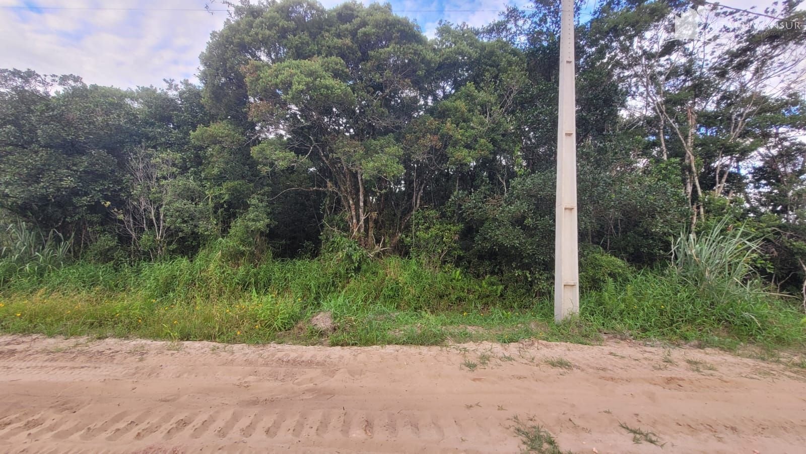 Terreno à Venda em Itapoá SC – Maresia – Foto 2 | Altair Mansur Imóveis Foto 2 de Terreno à Venda em Itapoá SC - Bairro Maresia - Altair Mansur Imóveis