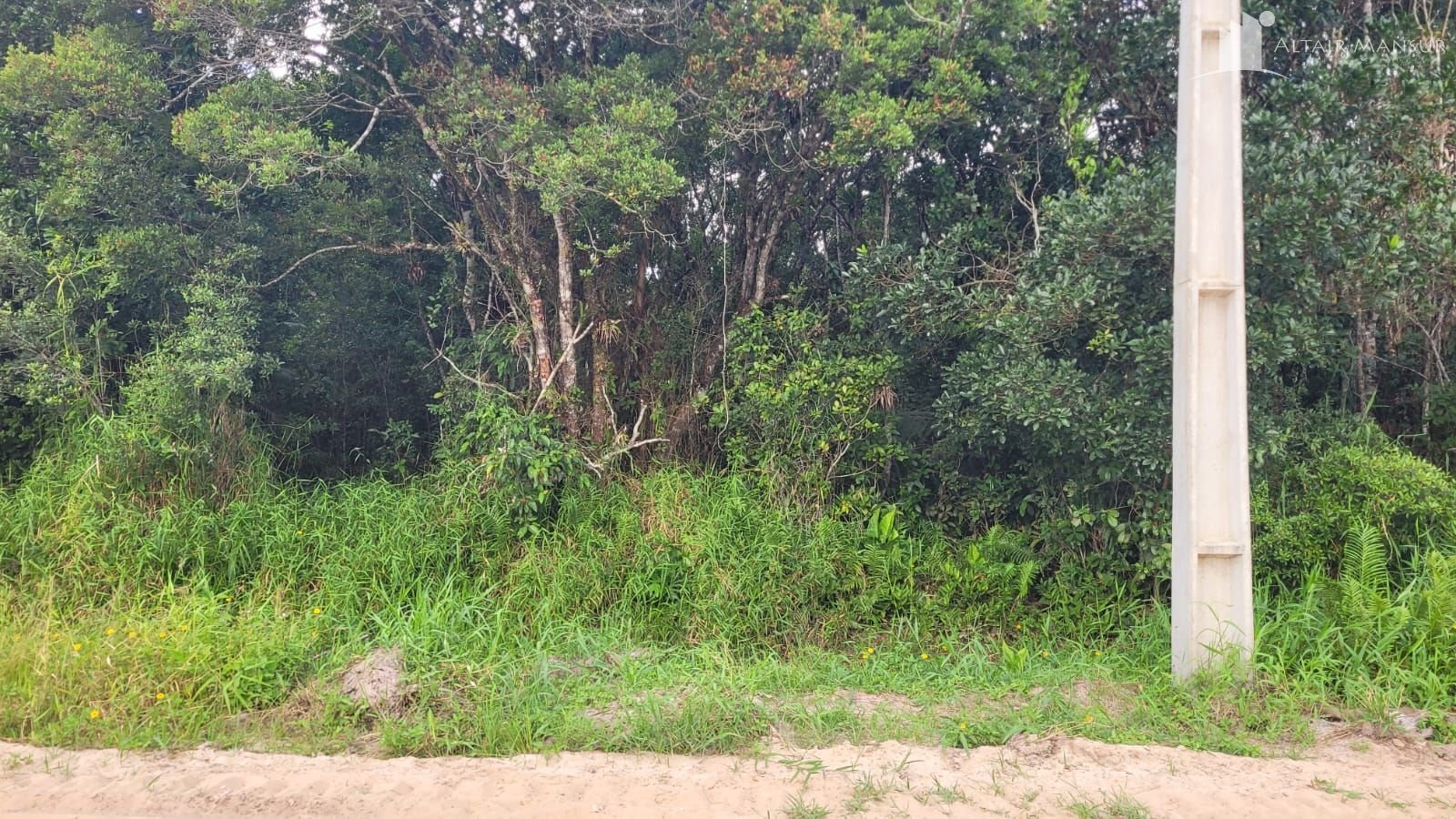 Terreno à Venda em Itapoá SC – Maresia – Foto 3 | Altair Mansur Imóveis Foto 3 de Terreno à Venda em Itapoá SC - Bairro Maresia - Altair Mansur Imóveis