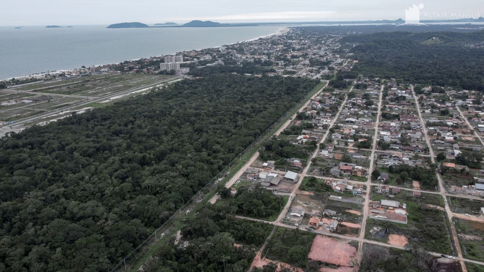 Terreno à Venda em Itapoá SC – Maresia – Foto 8 | Altair Mansur Imóveis Foto 8 de Terreno à Venda em Itapoá SC - Bairro Maresia - Altair Mansur Imóveis