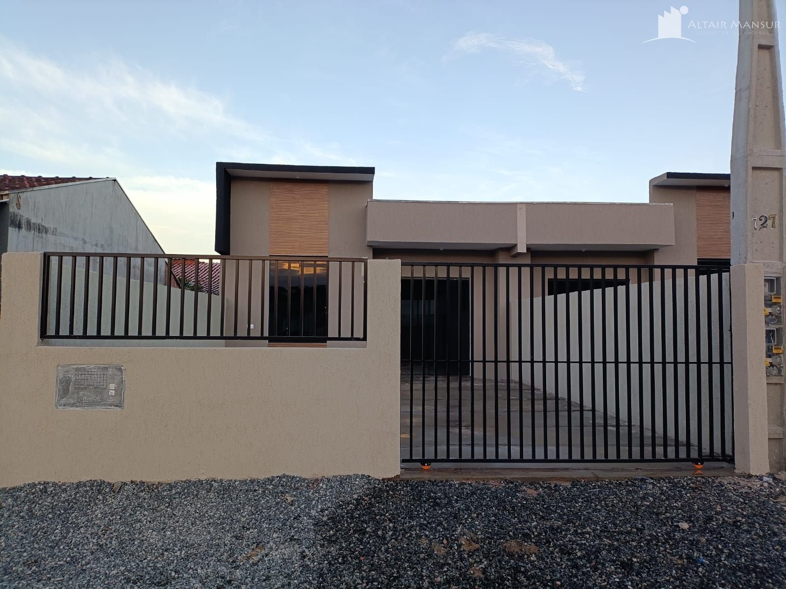 Casa à Venda em Itapoá SC – São José – Foto 1 | Altair Mansur Imóveis Foto 1 de Casa à Venda em Itapoá SC - Bairro São José - Altair Mansur Imóveis