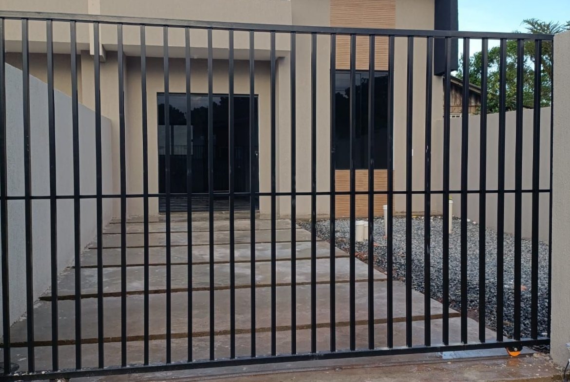 Foto 2 de Casa à Venda em Itapoá SC - Bairro São José - Altair Mansur Imóveis