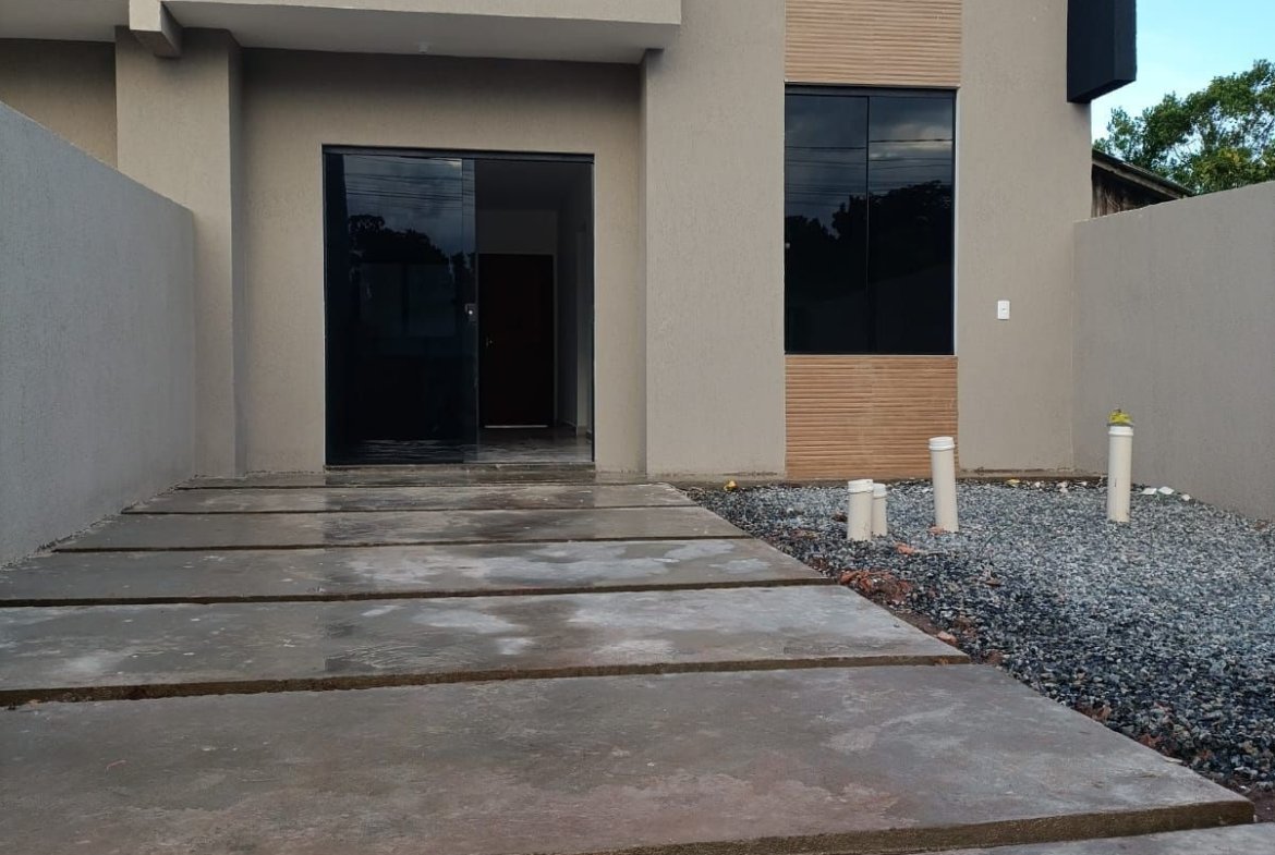 Foto 3 de Casa à Venda em Itapoá SC - Bairro São José - Altair Mansur Imóveis
