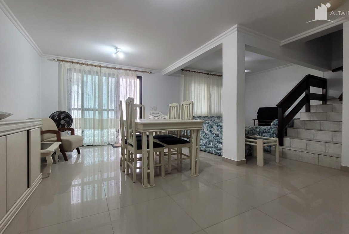Sobrado em Condominio