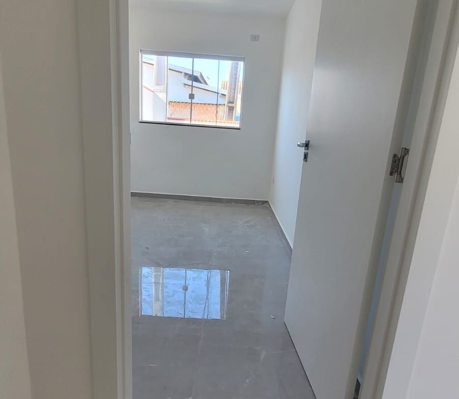 Casa nova com 2 dormitórios
