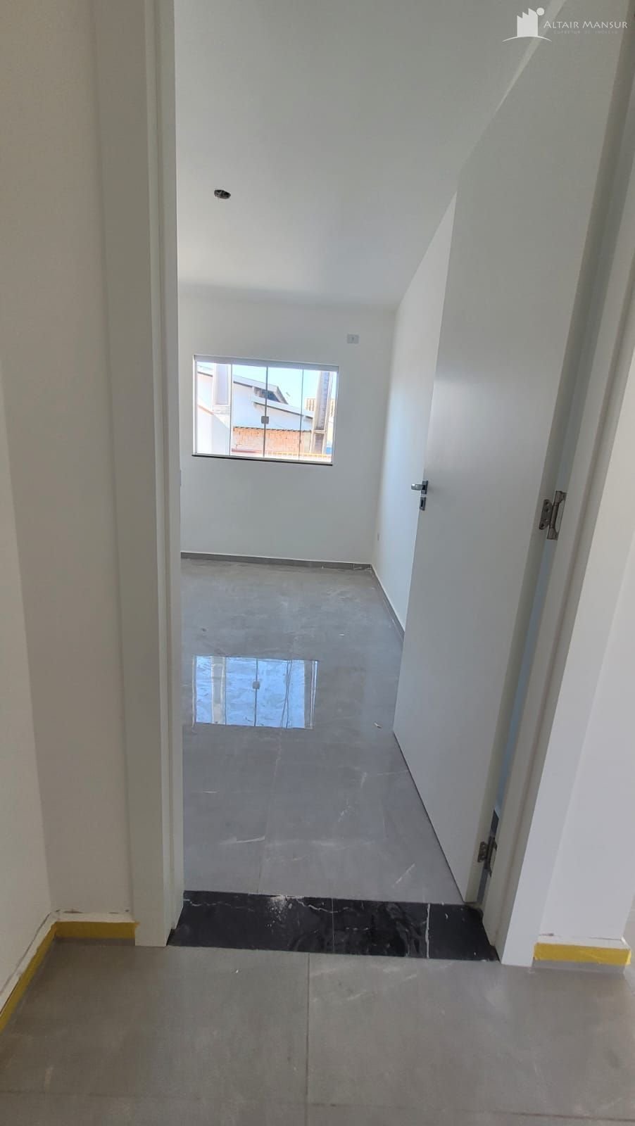 Casa nova com 2 dormitórios