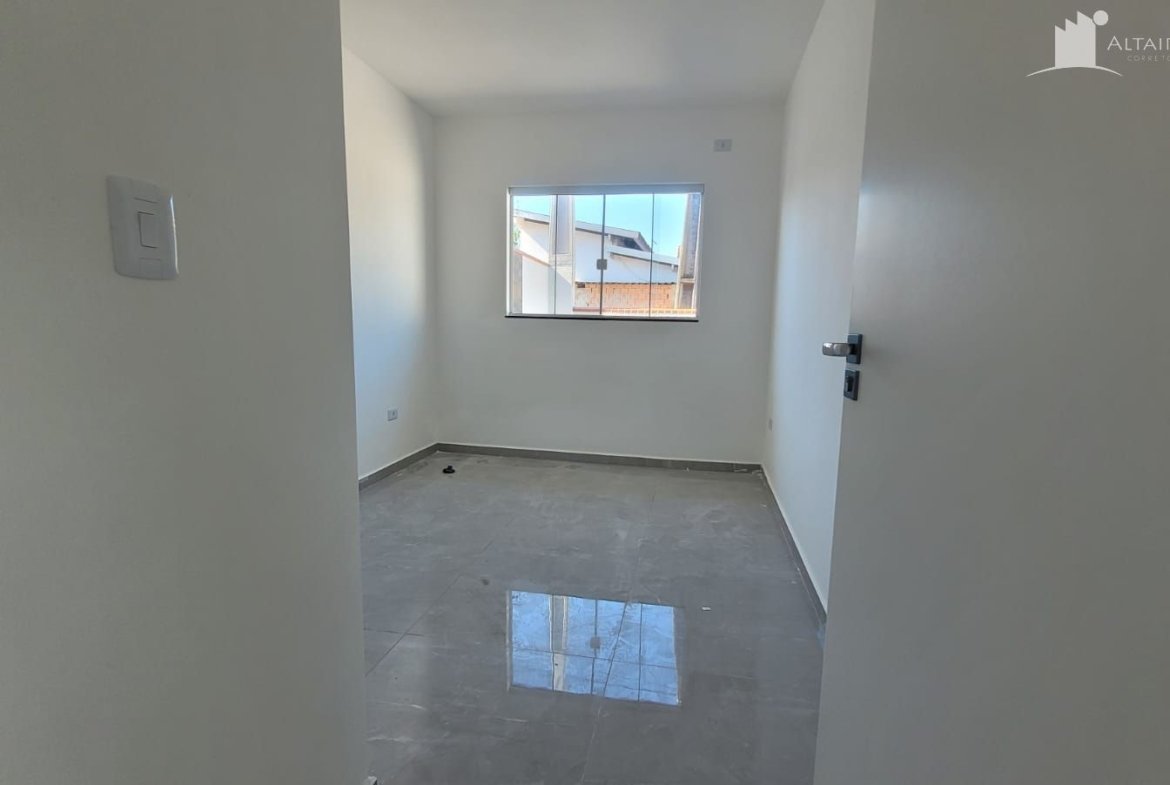 Casa nova com 2 dormitórios