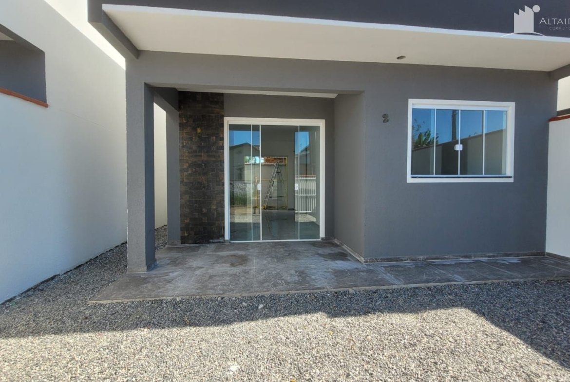 Foto 3 de Casa à Venda em Itapoá SC - Bairro Balneário São José - Altair Mansur Imóveis
