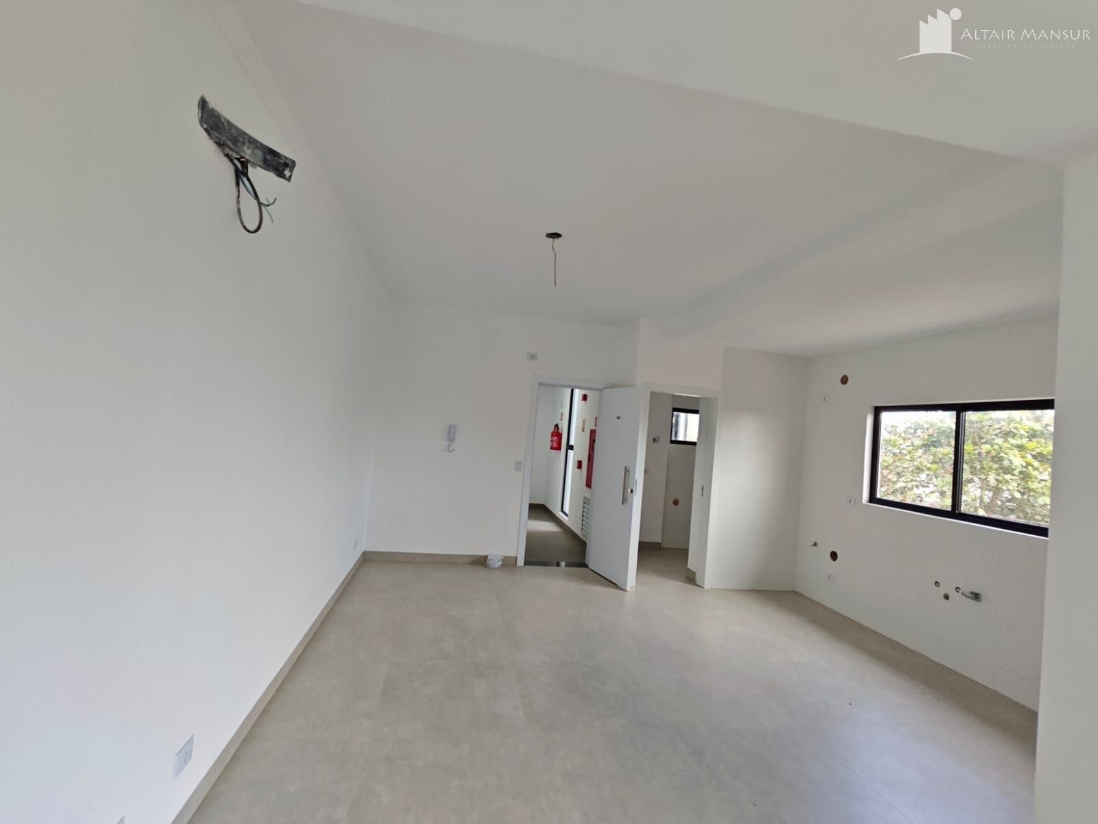 Apartamento com  3 dormitórios