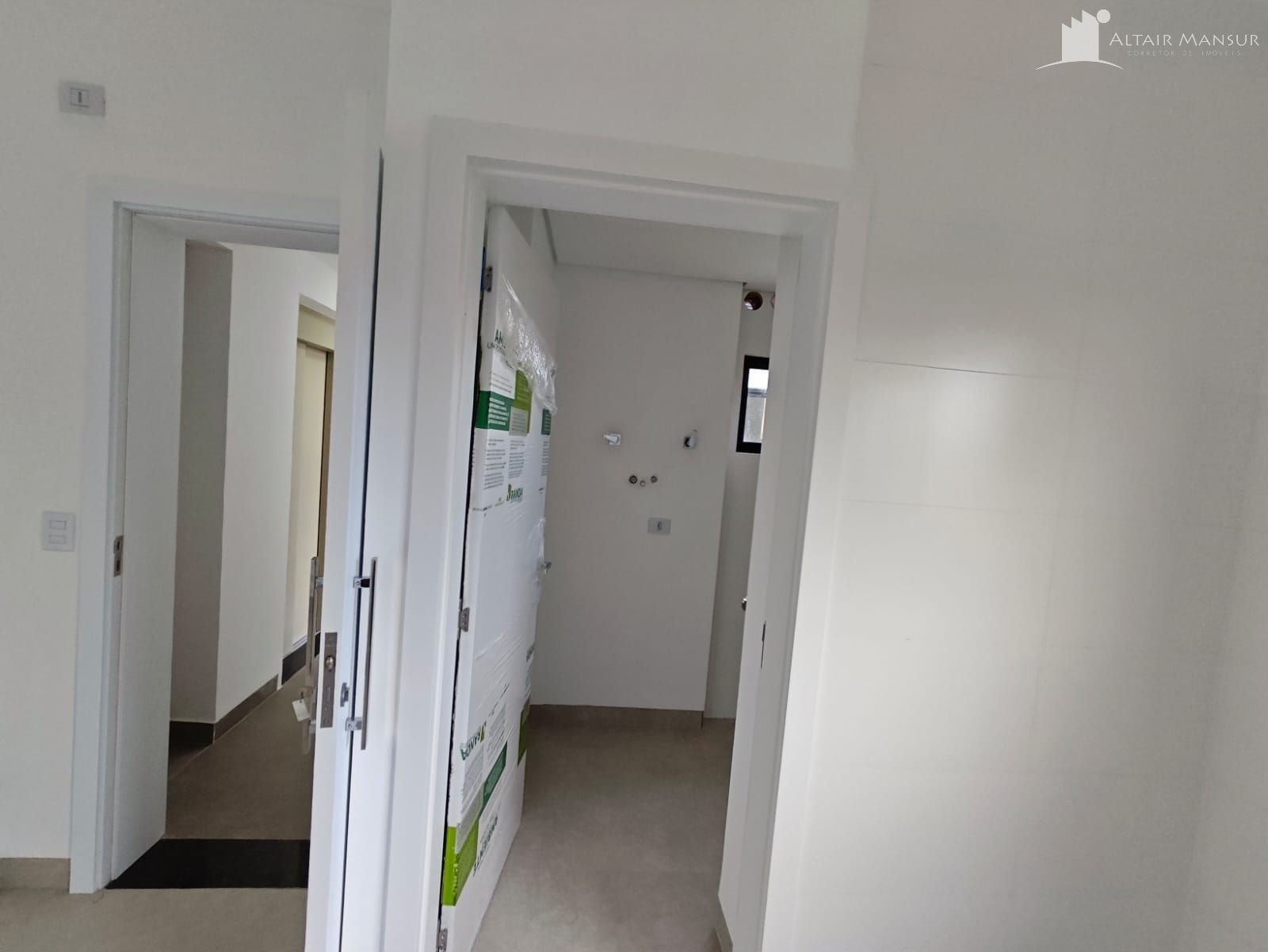Foto 6 de Apartamento à Venda em Itapoá SC - Bairro Balneário Brasília - Altair Mansur Imóveis