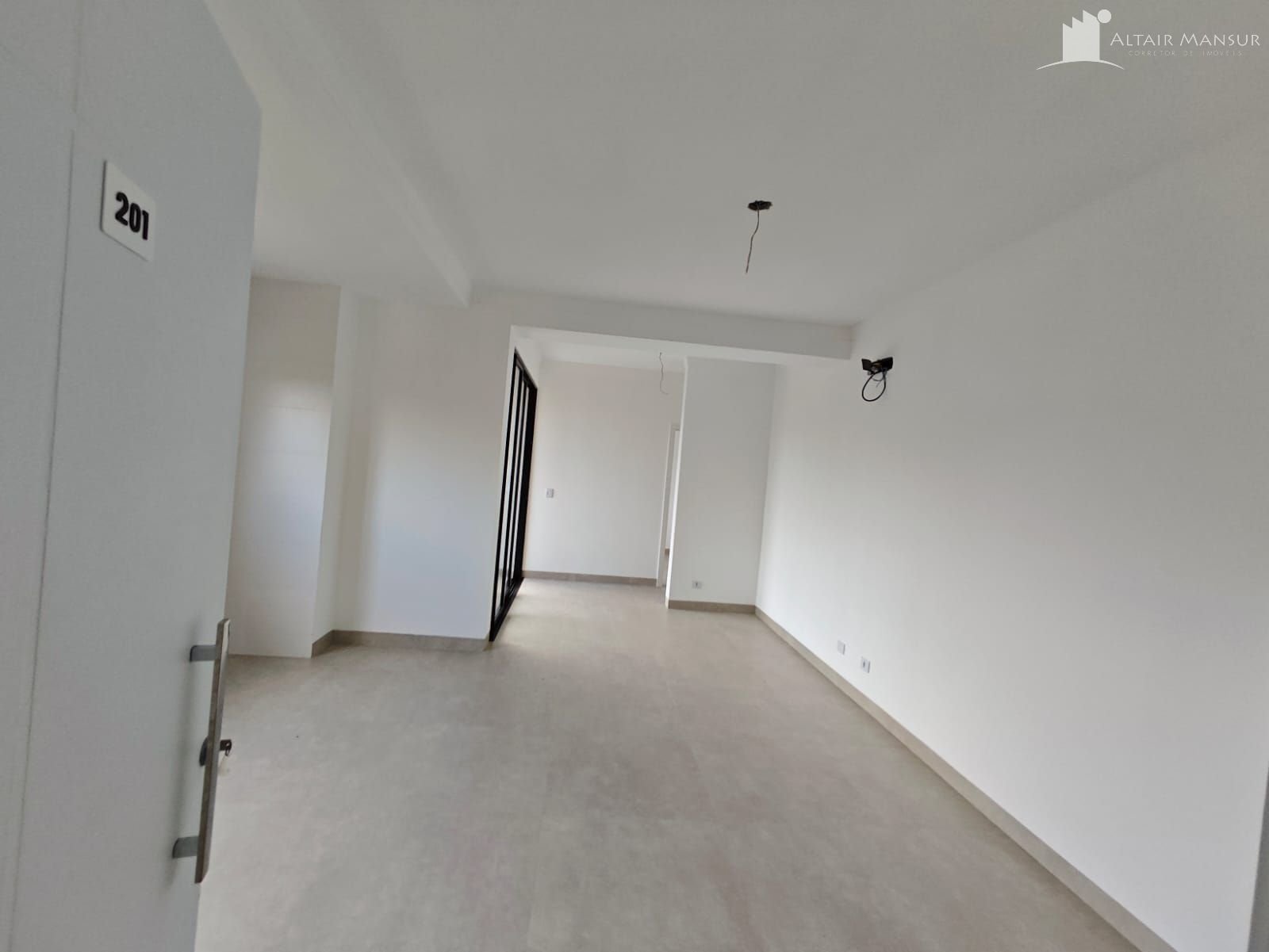 Foto 8 de Apartamento à Venda em Itapoá SC - Bairro Balneário Brasília - Altair Mansur Imóveis