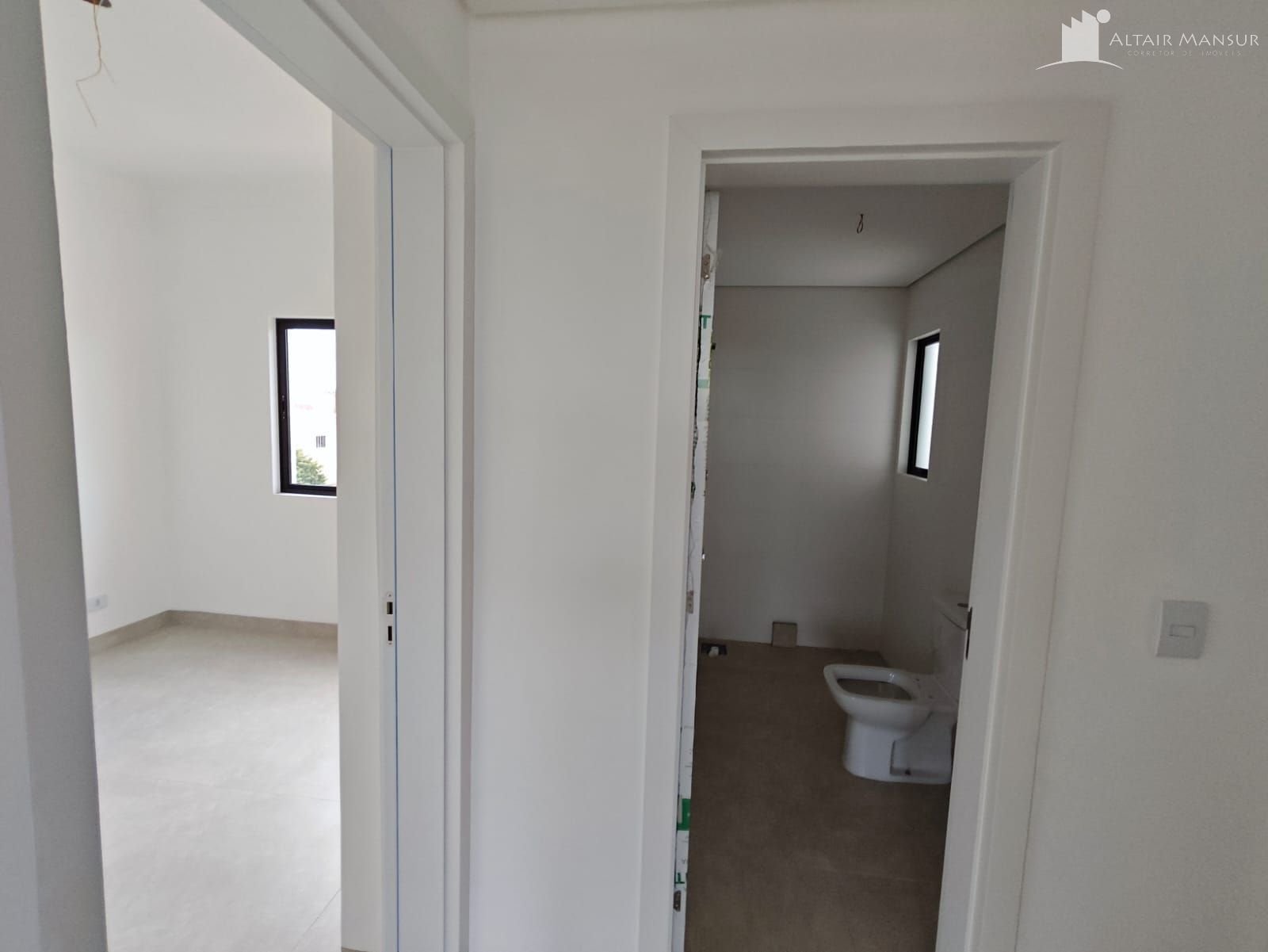 Apartamento com  3 dormitórios