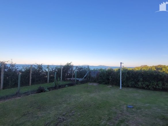 Foto 1 de Apartamento à Venda em Itapoá SC - Bairro Maresia - Altair Mansur Imóveis