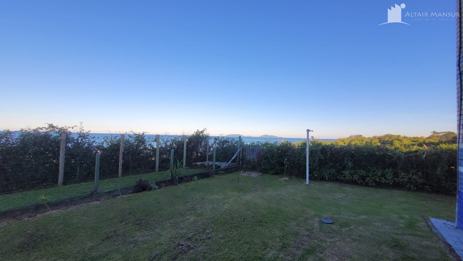 Apartamento à Venda em Itapoá SC – Maresia – Foto 1 | Altair Mansur Imóveis Foto 1 de Apartamento à Venda em Itapoá SC - Bairro Maresia - Altair Mansur Imóveis