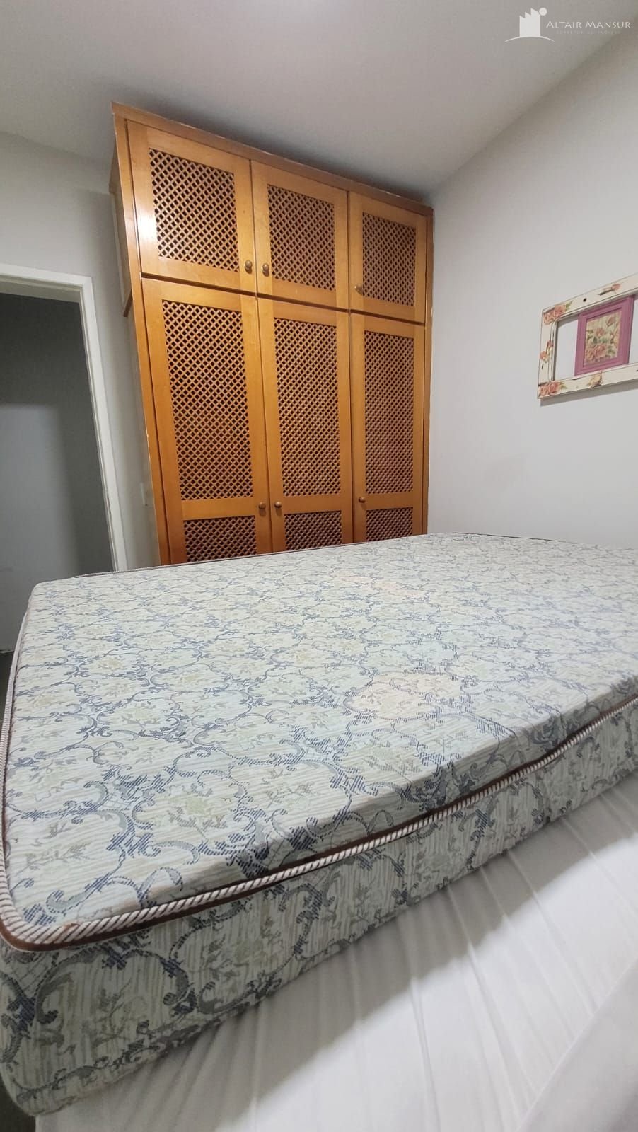 Apartamento em condominio Beira mar pé na areia