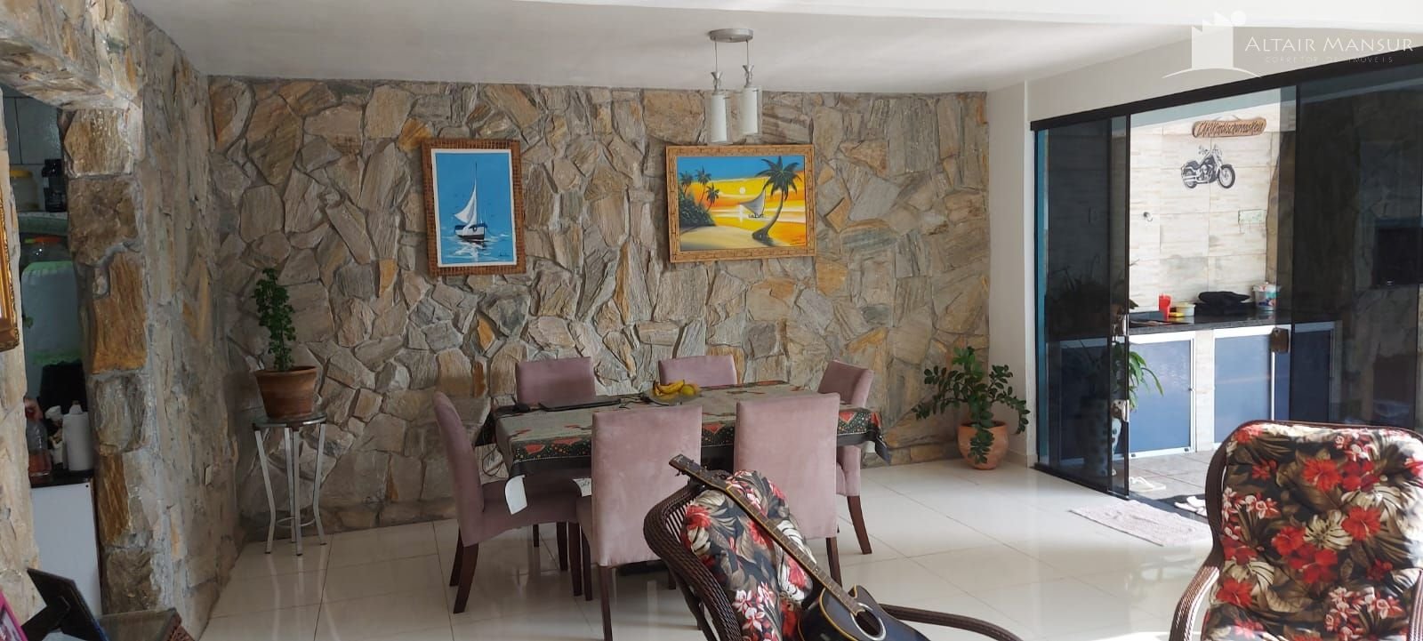 Casa Comercial à Venda em Itapoá SC – Balneário Brasília – Foto 1 | Altair Mansur Imóveis Foto 1 de Casa Comercial à Venda em Itapoá SC - Bairro Balneário Brasília - Altair Mansur Imóveis