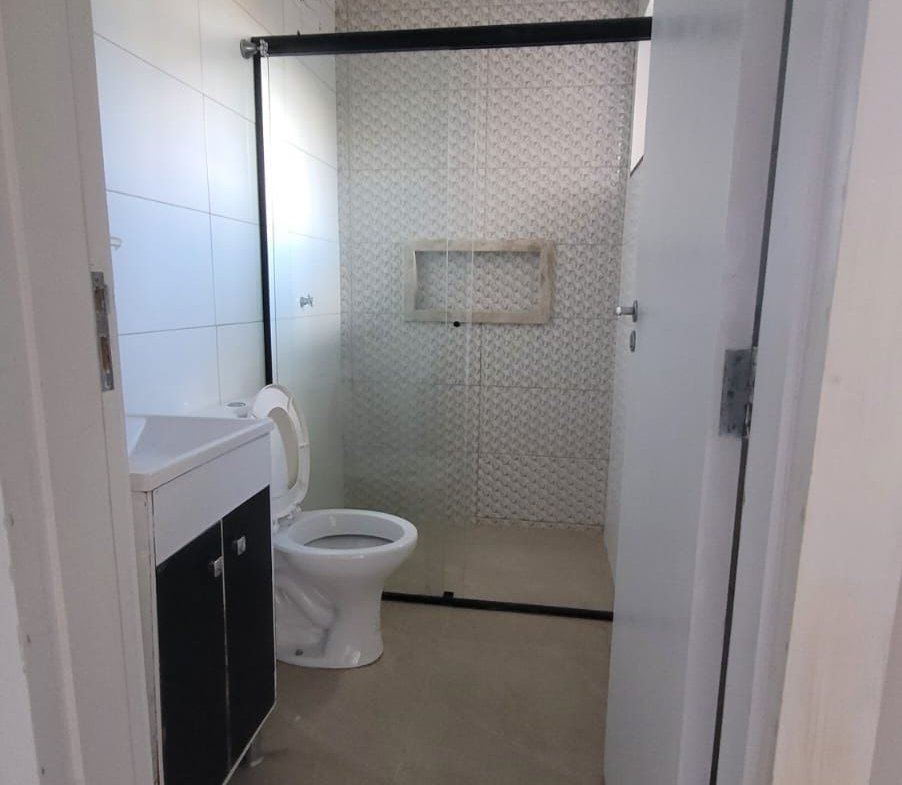 Casa com 2 quartos sendo 1 suite