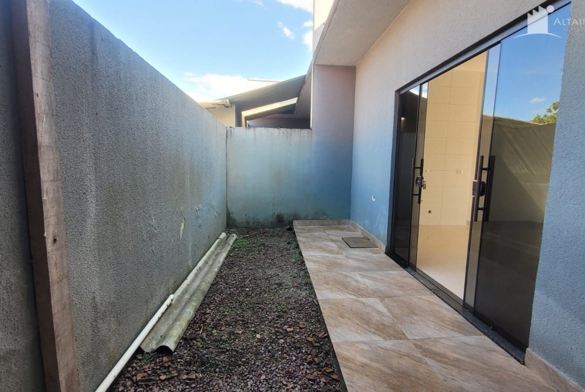 Casa com 2 quartos sendo 1 suite