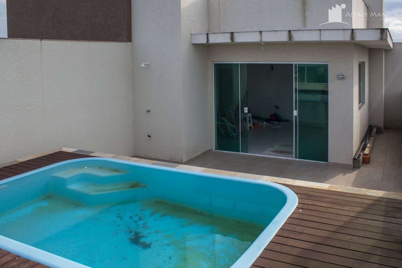 Cobertura Nova à Venda 120m² – Piscina, Churrasqueira, Região Central, Itapoá/SC