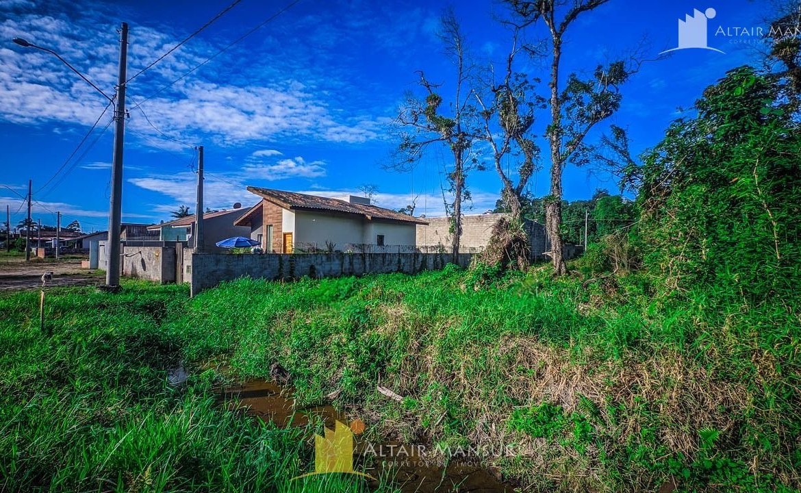 Foto 2 de Terreno à Venda em Itapoá SC - Bairro São José - Altair Mansur Imóveis