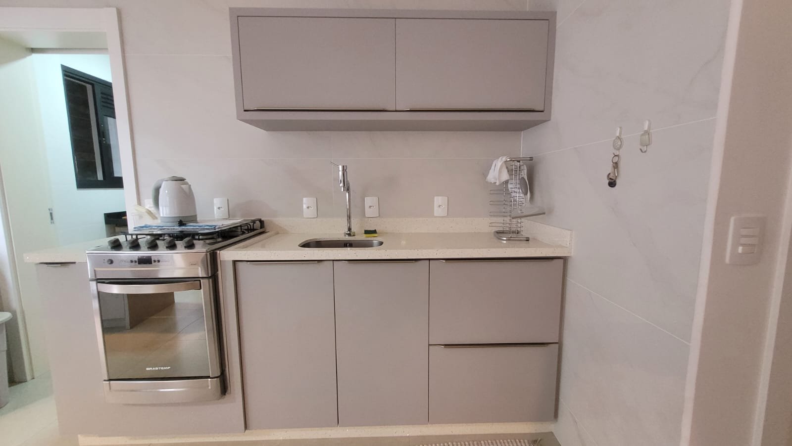 Apartamento em Itapema do Norte no Pedra Poá