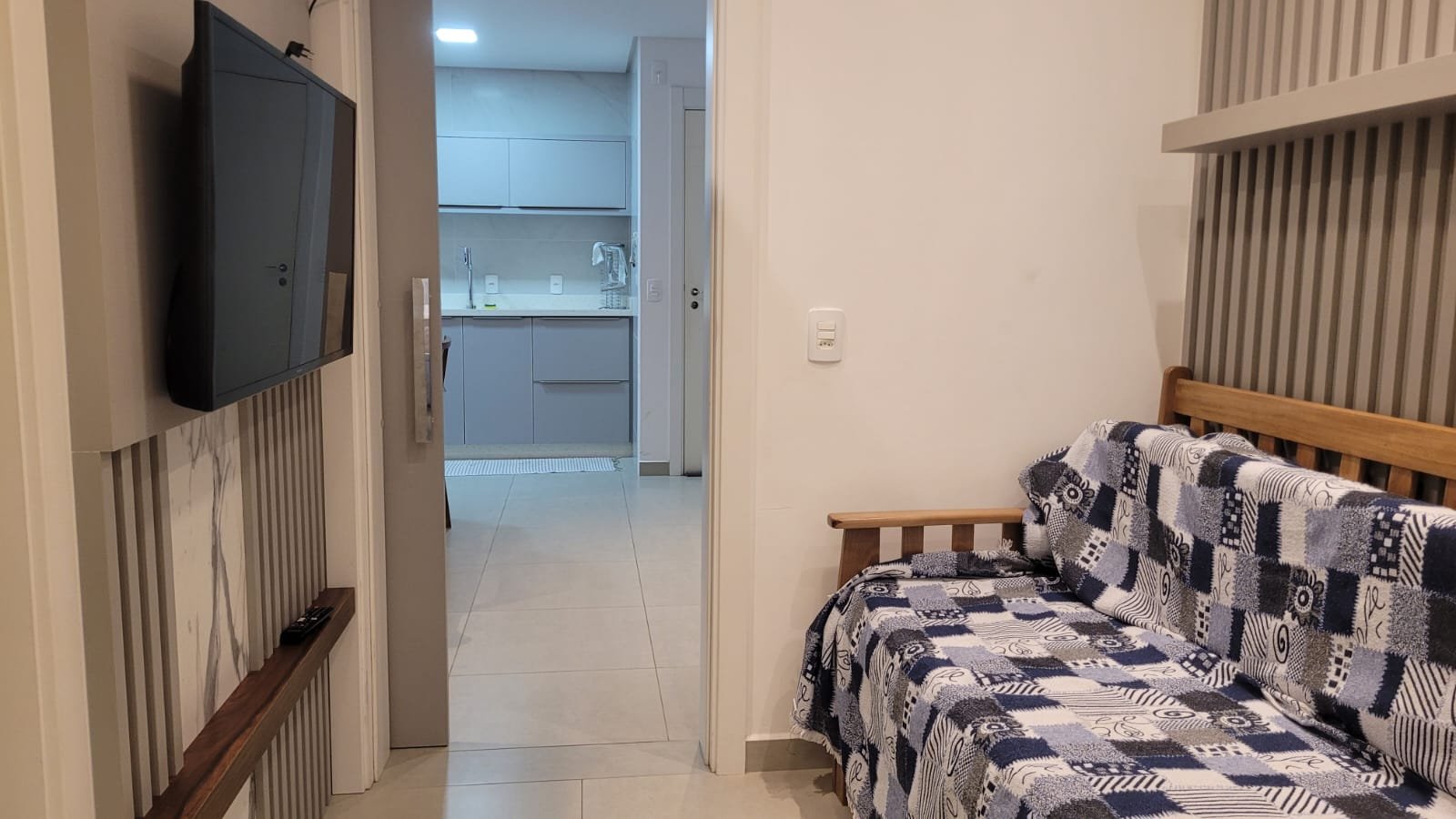 Apartamento em Itapema do Norte no Pedra Poá
