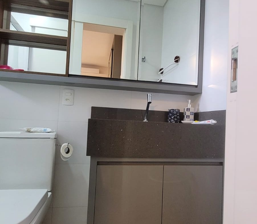 Apartamento em Itapema do Norte no Pedra Poá