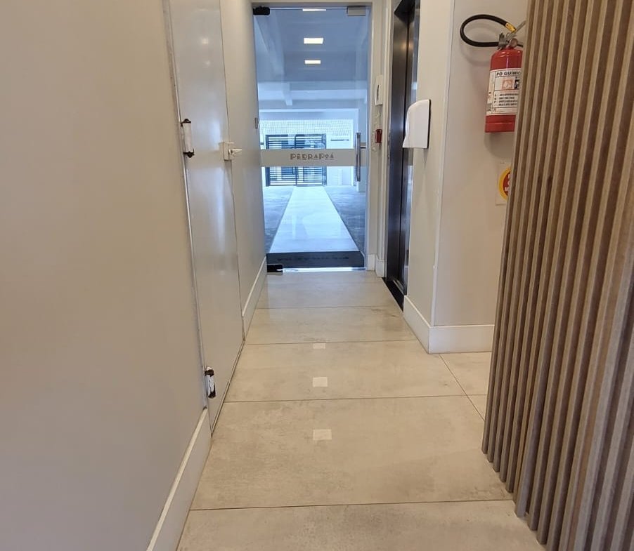 Apartamento em Itapema do Norte no Pedra Poá