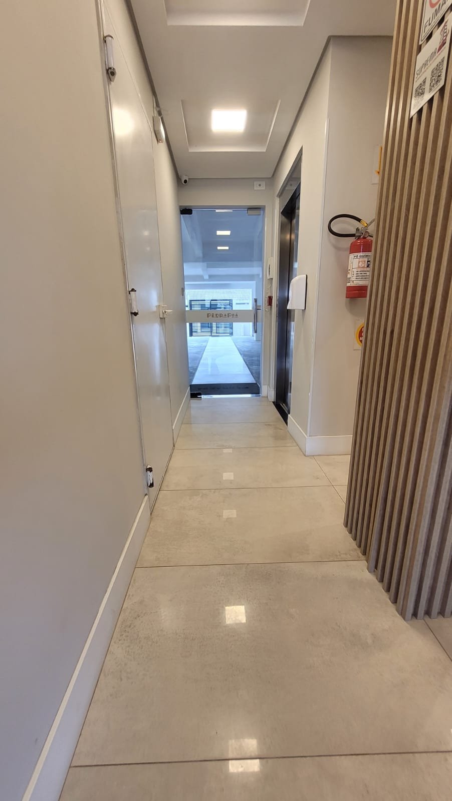 Apartamento em Itapema do Norte no Pedra Poá