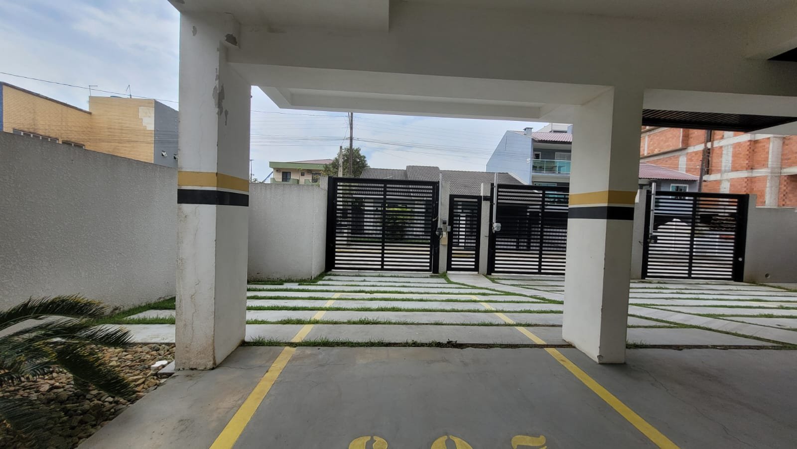 Apartamento em Itapema do Norte no Pedra Poá