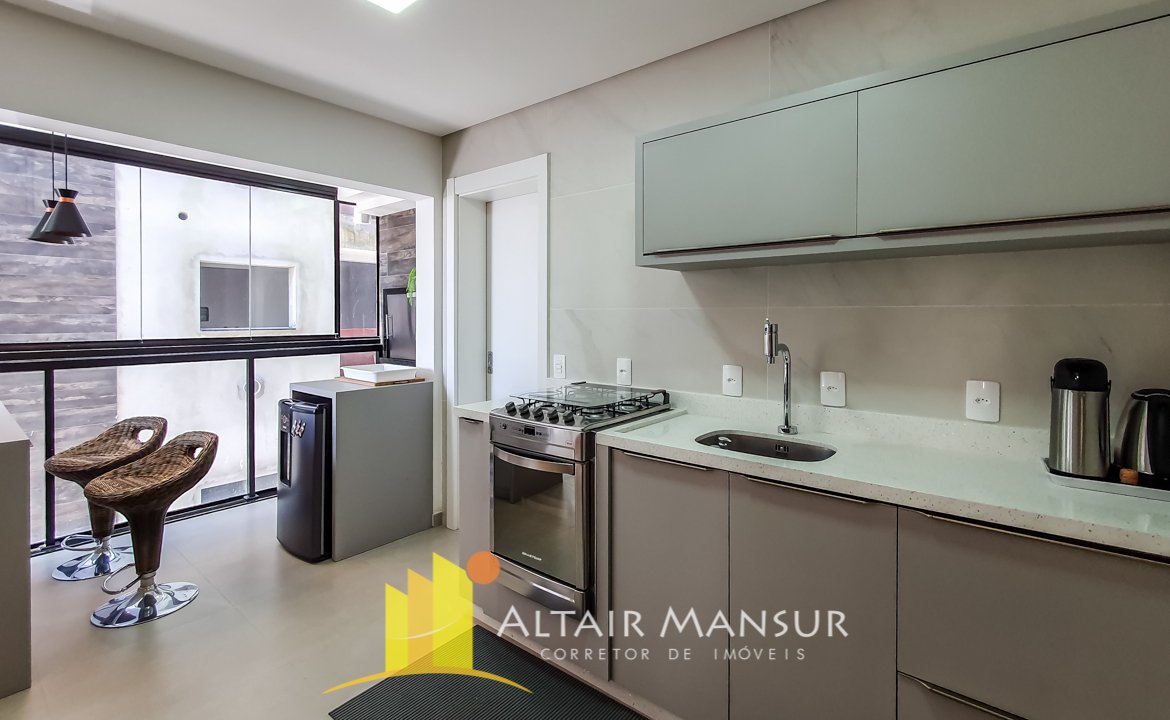 Apartamento em Itapema do Norte no Pedra Poá