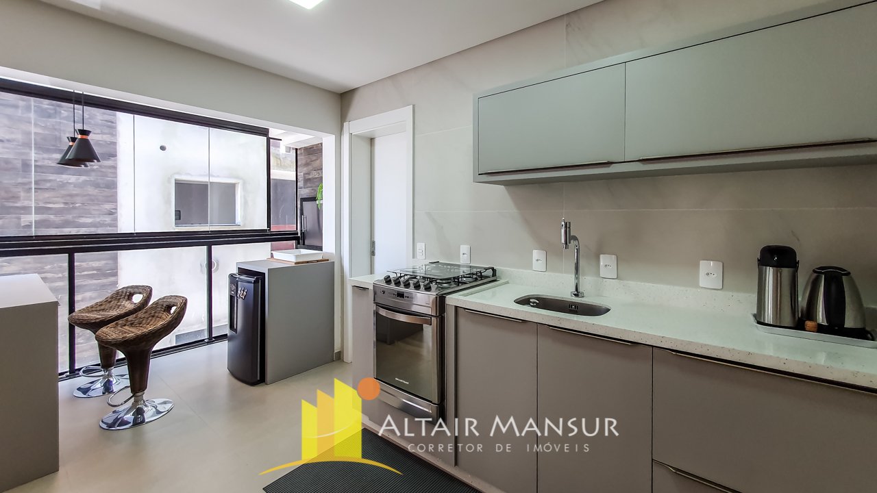 Apartamento em Itapema do Norte no Pedra Poá