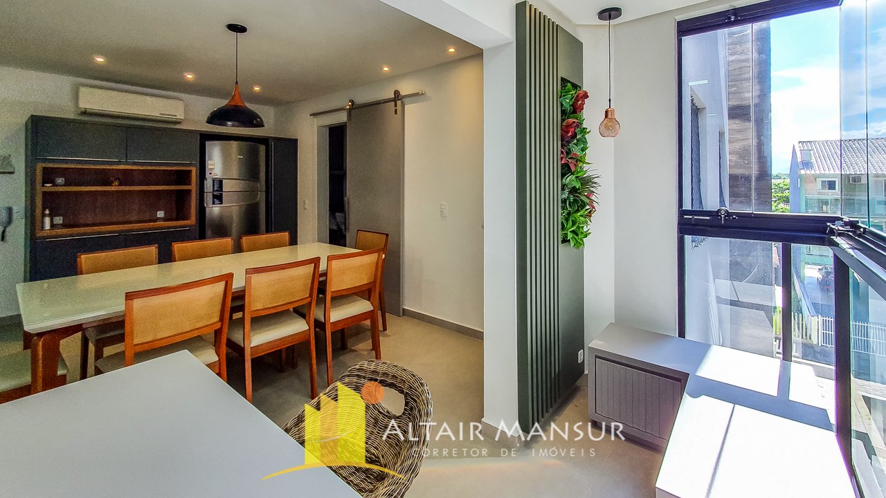 Apartamento em Itapema do Norte no Pedra Poá