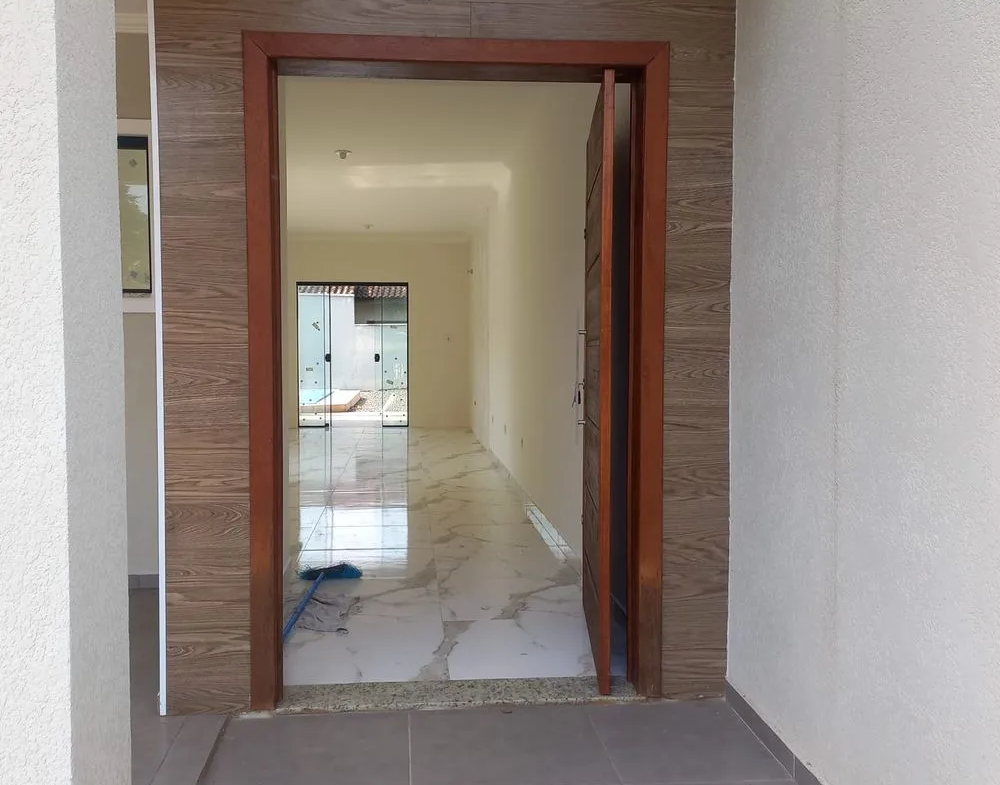 Sobrado Novo à Venda, Piscina, Churrasqueira, 300m do Mar, Cambijú, Itapoá – SC