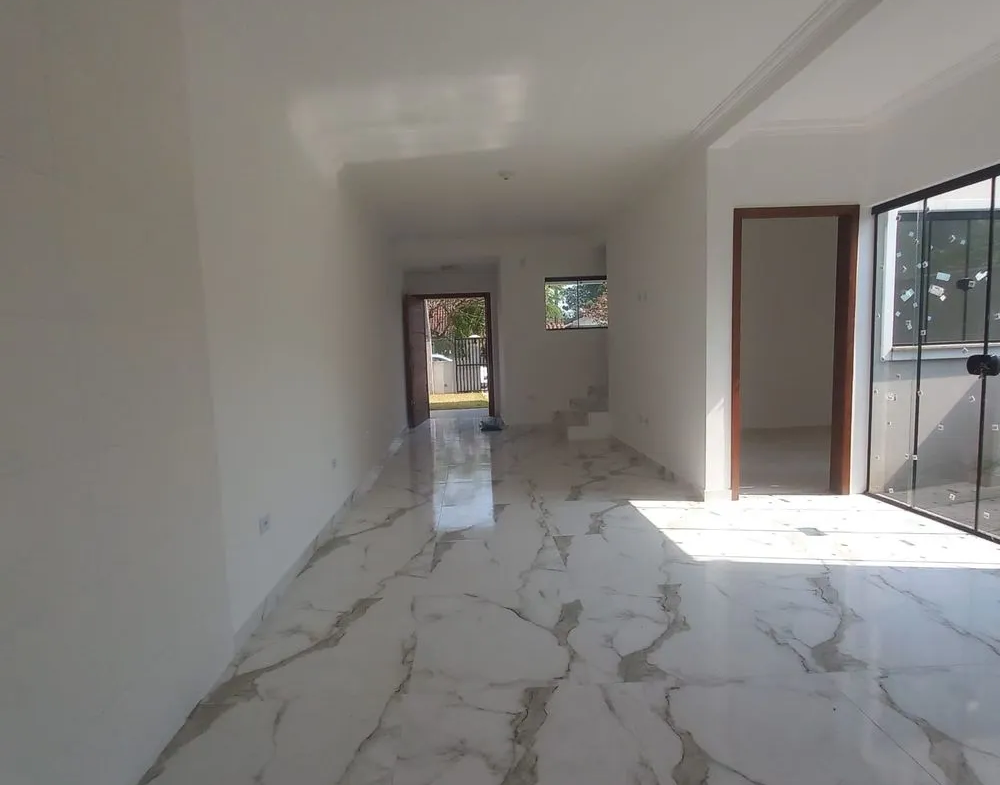 Sobrado Novo à Venda, Piscina, Churrasqueira, 300m do Mar, Cambijú, Itapoá – SC