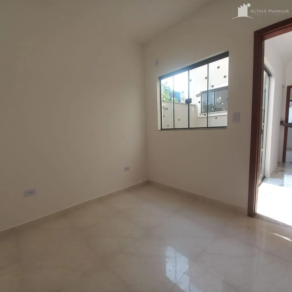 sobrado beth quarto 1 Sobrado Novo à Venda, Piscina, Churrasqueira, 300m do Mar, Cambijú, Itapoá – SC